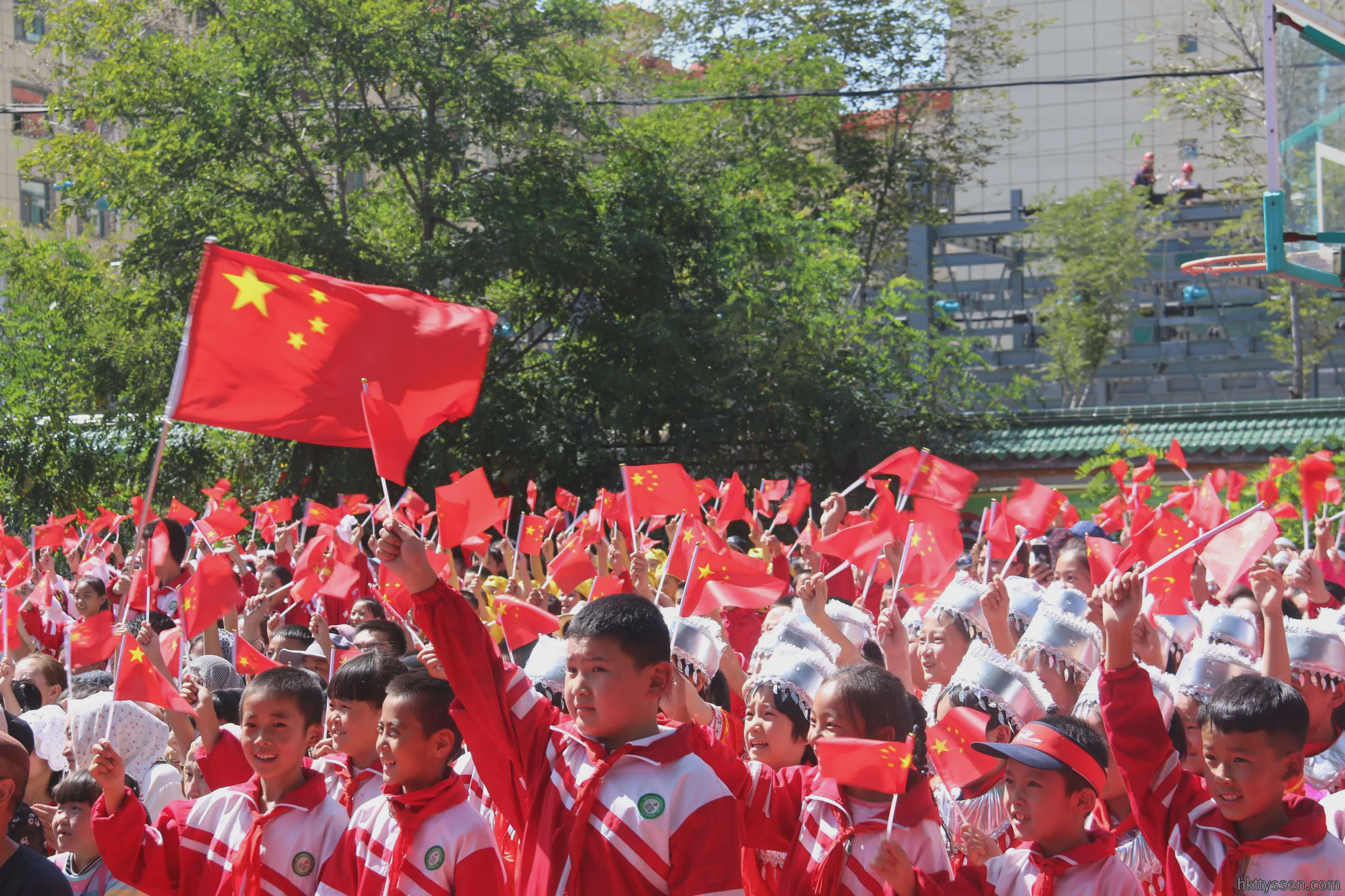 【华光】 少年读书郎 又逢开学时